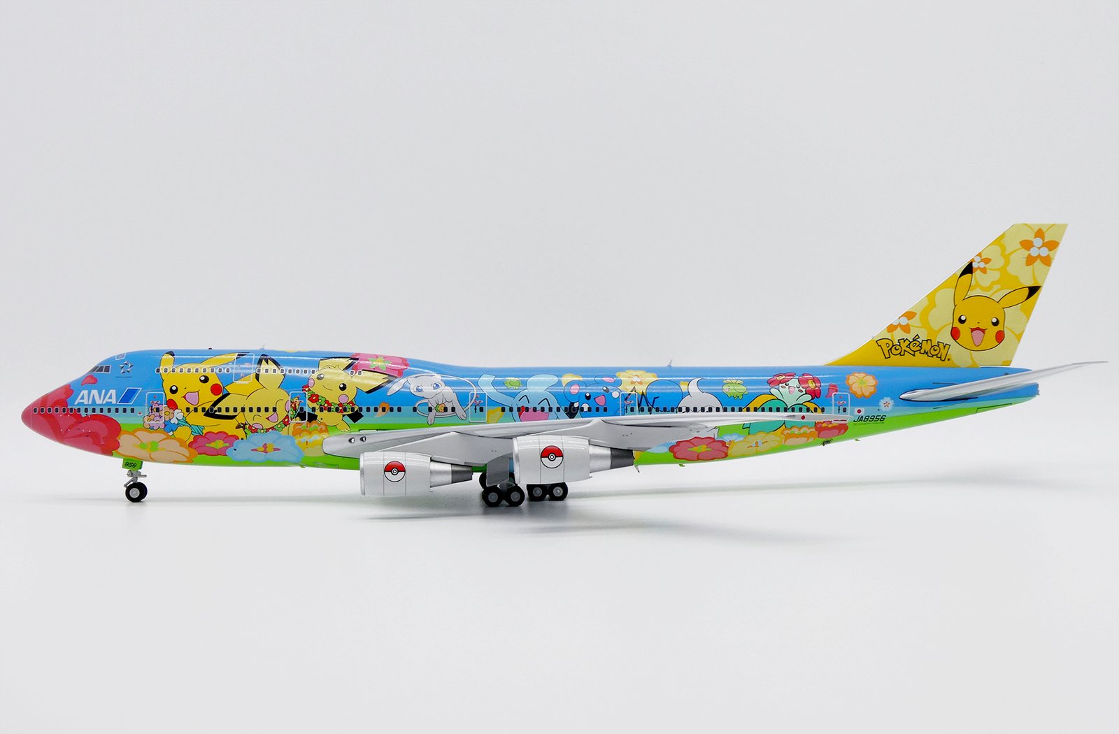 ANA 全日空 777-300ER JA795A ph 1:400 ANA All Nippon Airways Boeing