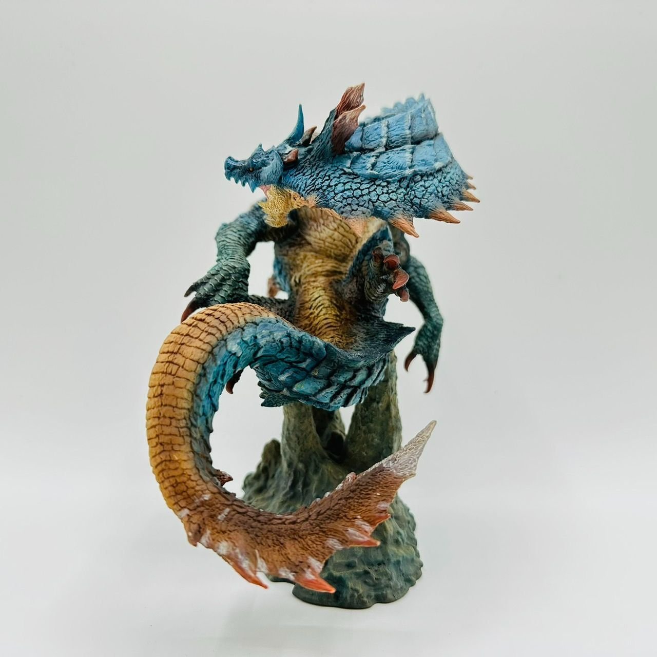 カプコン フィギュア ビルダー クリエイターズモデル ラギアクルス