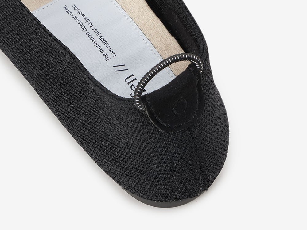 square-RIBBON / BLACK | Offen