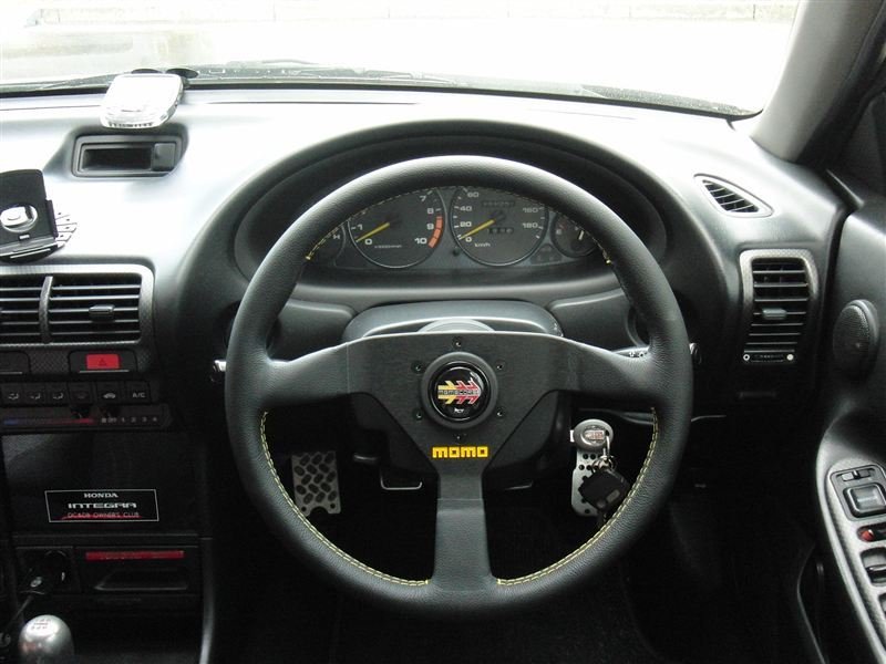 MOMO モモ ヴェローチェ ステアリング 35 φ 1992年 当時物 旧車 MOMO