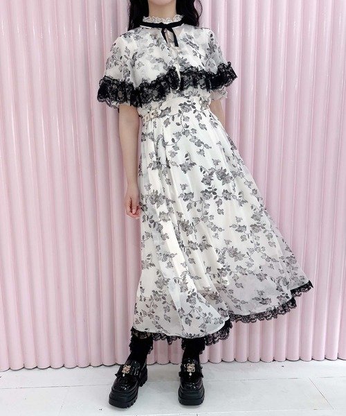 ROJITA（ロジータ）の「花柄ケープロングワンピース（ワンピース
