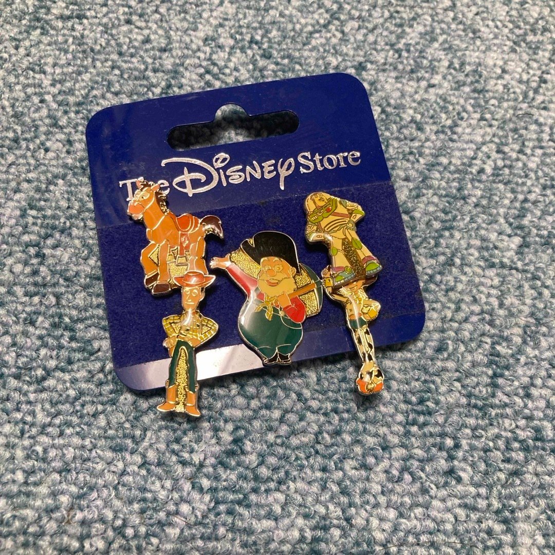 Disney - ディズニーシー ピンバッジ他16点の通販 by うだっち's shop
