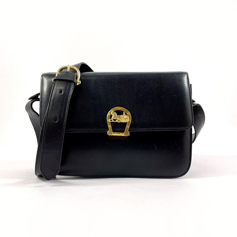 CELINE（セリーヌ） ショルダーバッグ 馬車金具 オールドセリーヌ