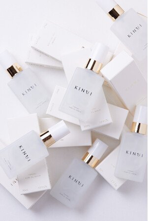 沖縄県産タマヌオイル*配合のブースター美容液が待望の在庫復活