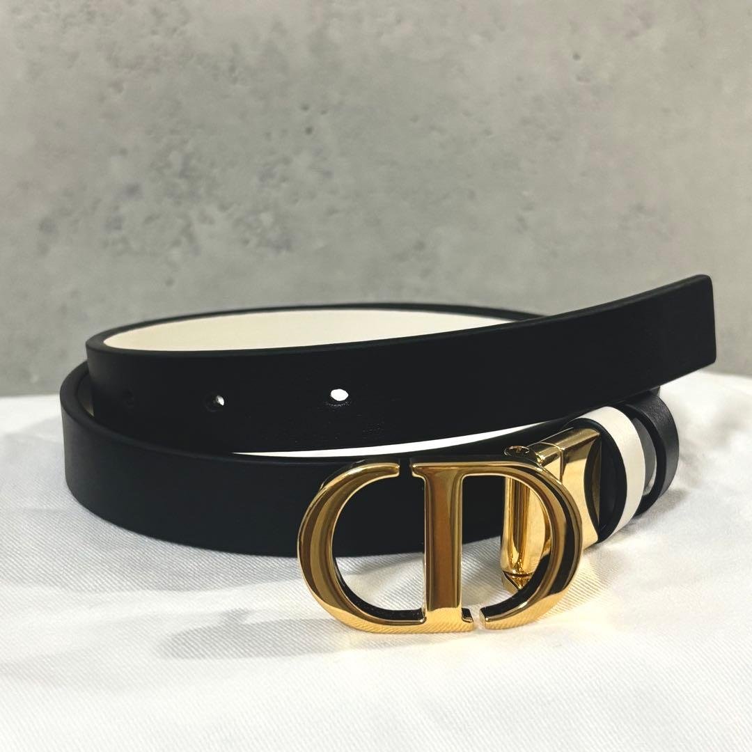 ［付属品完備］ Dior 30 Montaigne リバーシブル　ベルト すぐ届く！DIOR ディオール30 MONTAIGNE リバーシブルベルト (Dior