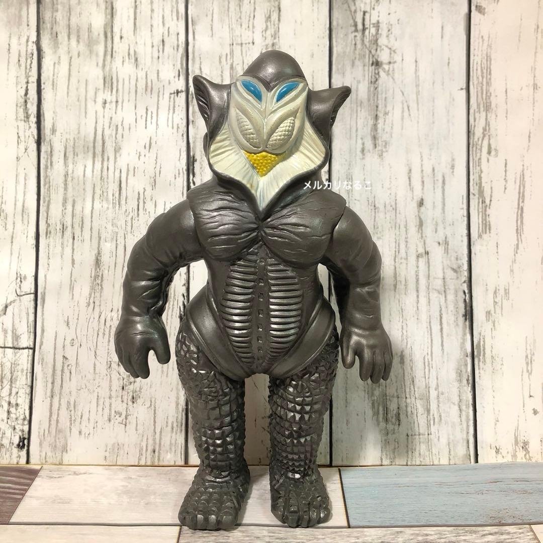 N*b様 ブルマァク メフィラス星人 復刻版 美品 - メルカリ