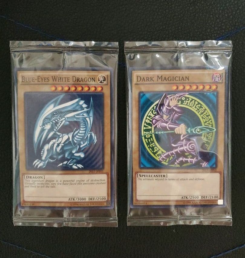 WCS 2015 記念品 ブラック・マジシャン 青眼の白龍 - メルカリ