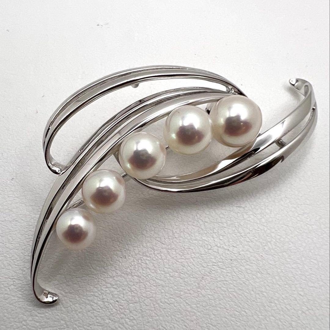 y*u様 ミキモト　mikimoto アコヤ真珠　ブローチ　グラデーション　5. MIKIMOTO ミキモト ⁡ 世にも可愛らしいミキモトのブローチです