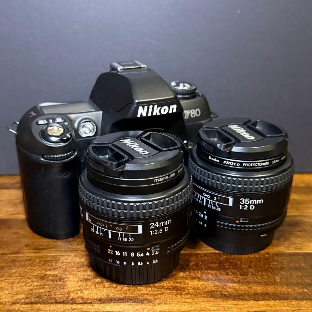 ニコン F80D + NIKKOR 35mm f2D + 28mm f2.8D ニコン F80D + NIKKOR 35mm f2D + 28mm f2.8D - メルカリ