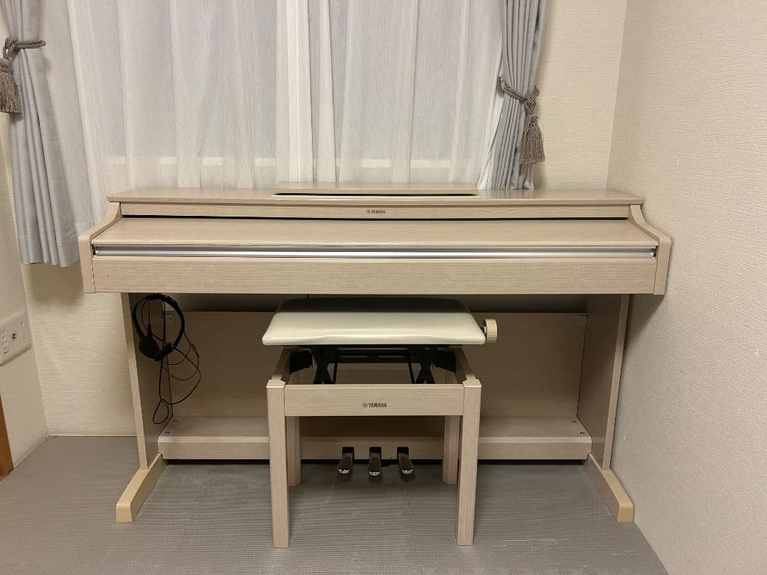 デジタルピアノ　ヤマハ　アリウス YDP-163 WA ホワイトアッシュ ヤマハ YDP-164WA ホワイトアッシュ調 中古 2021年製 YAMAHA ARIUS