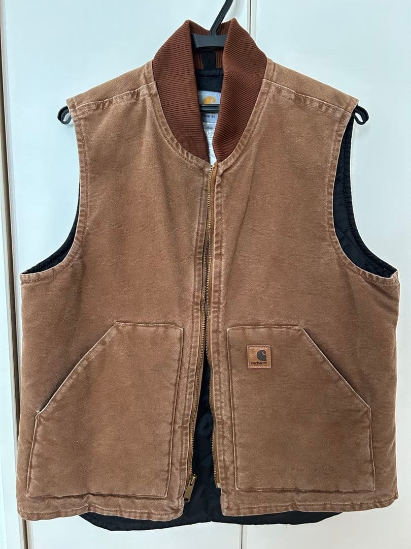【美品】Carhartt ダックベスト V02 Mサイズ BRN 90's 美品】Carhartt ダックベスト V02 Mサイズ BRN 90's - メルカリ