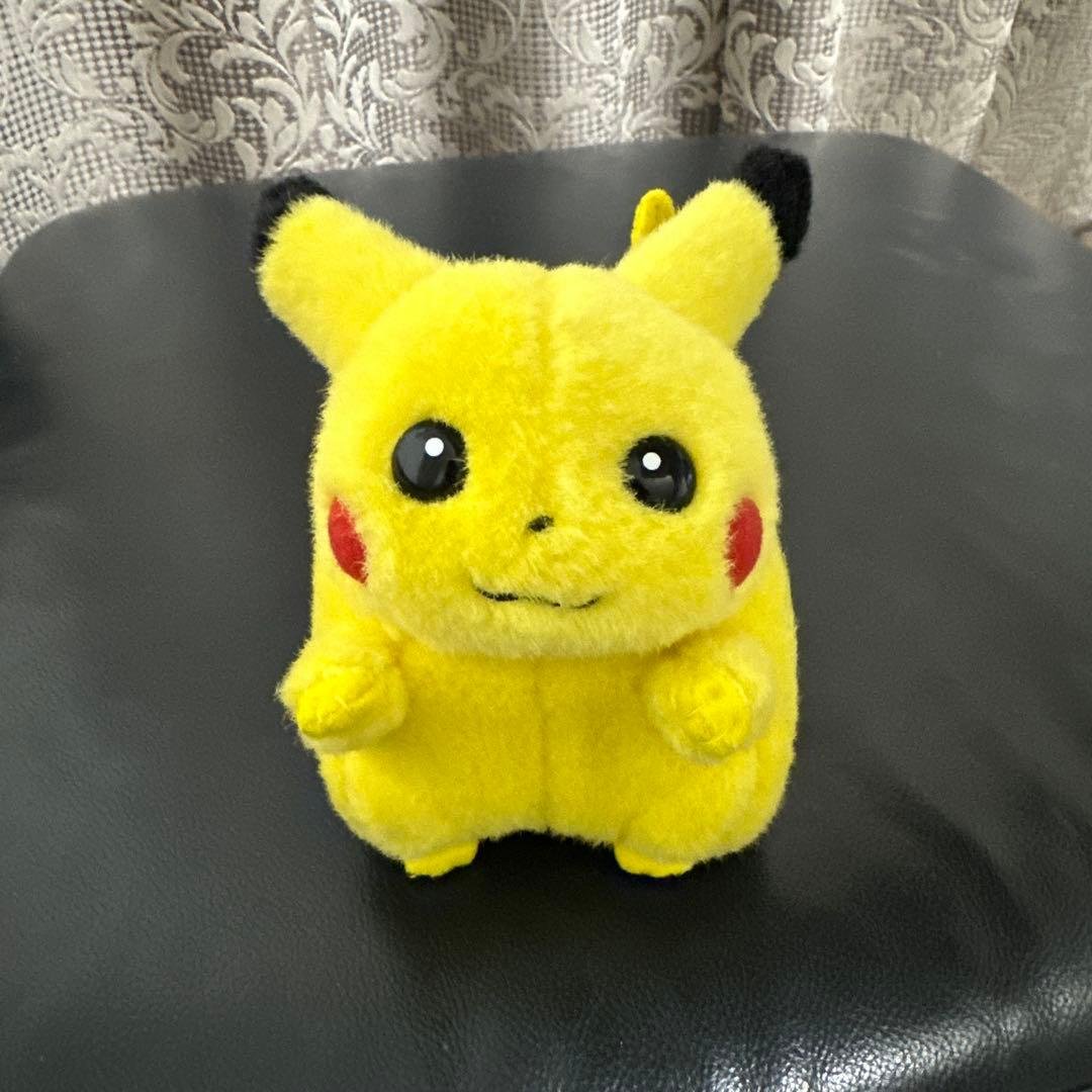 ポケモン ピカチュウ ぬいぐるみ 初期 初代 TOMY タカラトミー 顔良極美品 ピカチュウ ぬいぐるみ 1/1サイズ 初代 TOMY 【G0670-007】108 : 万代